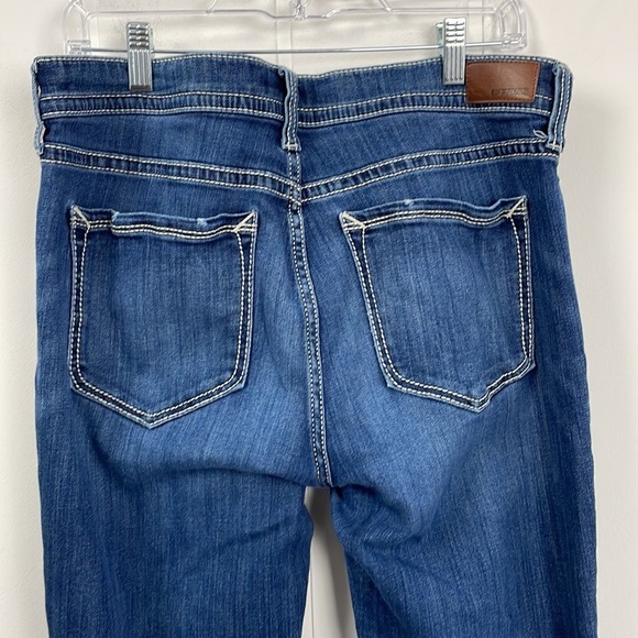 Express Barely Boot Mid Rise Jean Women's 14 Short Five Pocket Styling Comfy - Picture 11 of 14